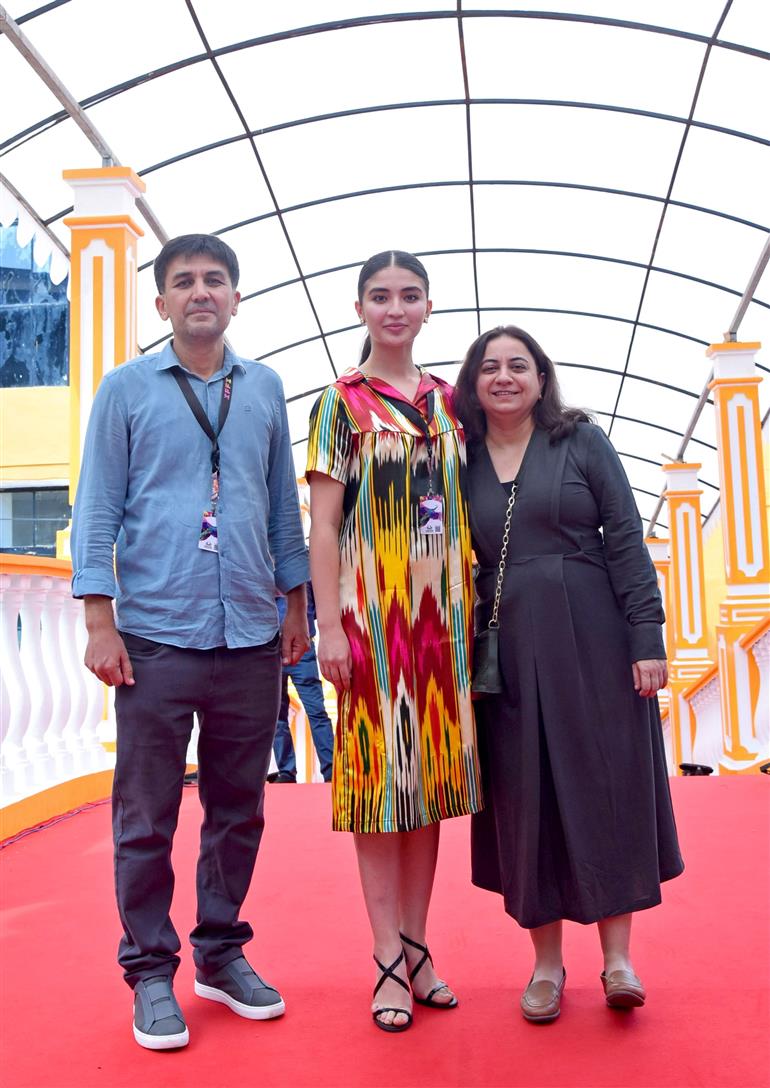 Director, Ayub Shahobiddinov alongwith Lead Actress, Farina Jumaviya at the Red carpet of world premiere international film “In Pursuit of Spring” during 56th International Film Festival of India (IFFI), in Goa on November 23, 2025.