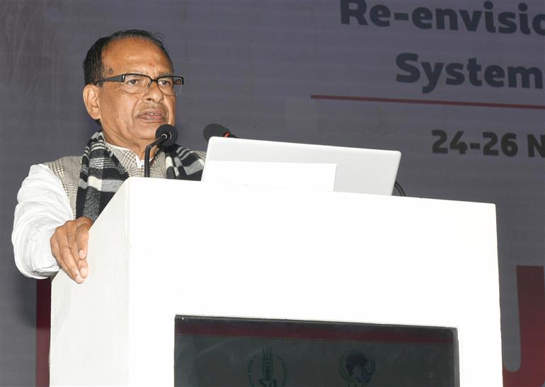 The Union Minister of Agriculture & Farmers Welfare and Rural Development, Shri Shivraj Singh Chouhan addressing at the inaugural Ceremony of the Sixth International Agronomy Congress at CSIR-NPL, in New Delhi on November 24, 2025.
