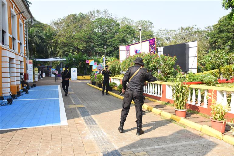 21 नवंबर, 2025 को गोवा में 56वें भारतीय अंतर्राष्ट्रीय फिल्म महोत्सव के दौरान आईनॉक्स  फीचर की झलकियां।