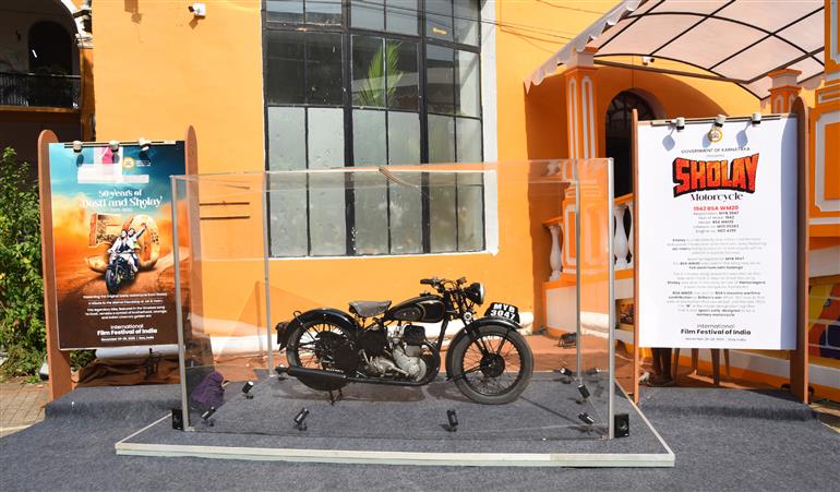 21 नवंबर, 2025 को गोवा में 56वें भारतीय अंतर्राष्ट्रीय फिल्म महोत्सव के दौरान आईनॉक्स  फीचर की झलकियां।