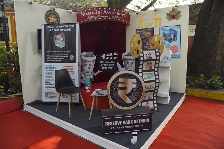 21 नवंबर, 2025 को गोवा में 56वें भारतीय अंतर्राष्ट्रीय फिल्म महोत्सव के दौरान आईनॉक्स  फीचर की झलकियां।