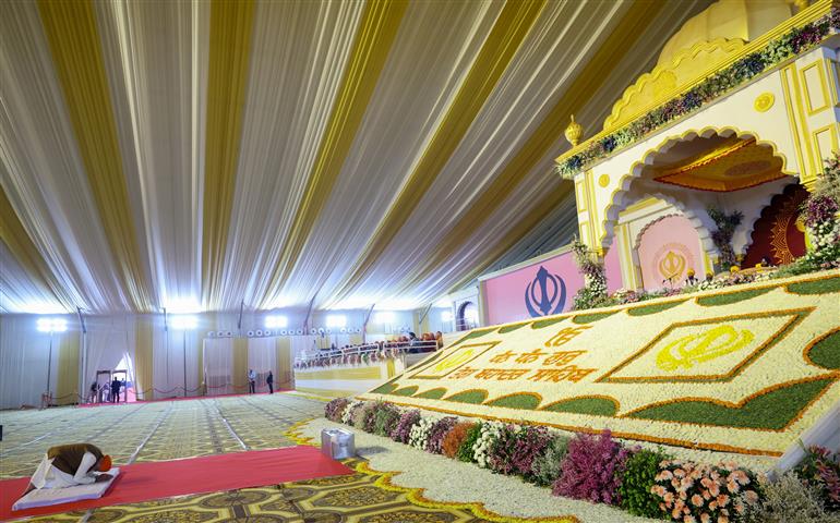 PM pays Tribute on the 350th Shaheedi Diwas of Sri Guru Teg Bahadur ji, at Kurukshetra, in Haryana on November 25, 2025.