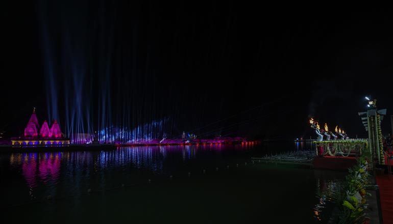 PM performs Darshan and Pooja at Brahma Sarovar, Kurukshetra, in Haryana on November 25, 2025.