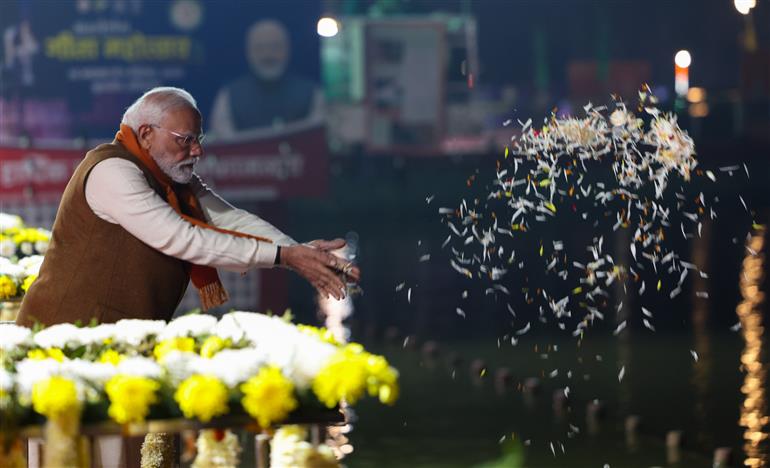 PM performs Darshan and Pooja at Brahma Sarovar, Kurukshetra, in Haryana on November 25, 2025.