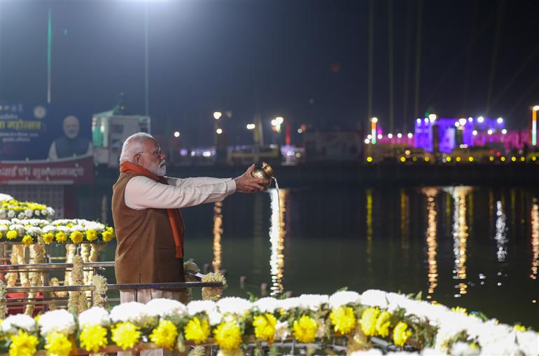 PM performs Darshan and Pooja at Brahma Sarovar, Kurukshetra, in Haryana on November 25, 2025.