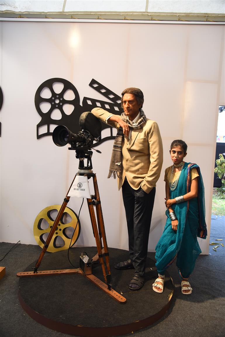 22 नवंबर, 2025 को गोवा में 56वें भारतीय अंतर्राष्ट्रीय फिल्म महोत्सव के दौरान भारतीय   सिनेमा के राष्ट्रीय संग्रहालय– एनएफडीसी की झलकियां।