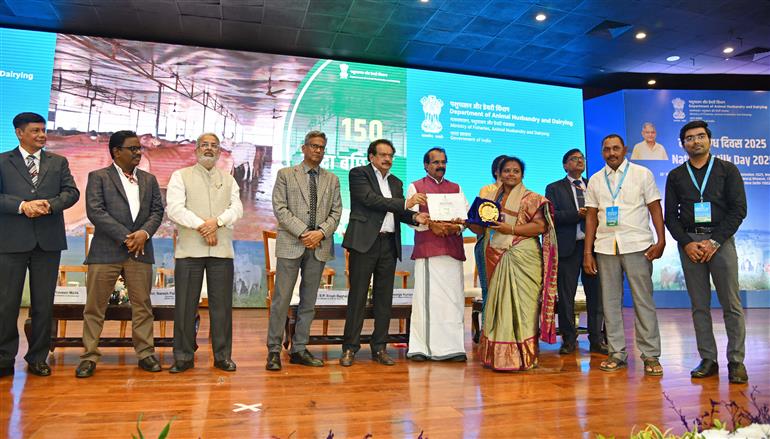 The Minister of State for Fisheries, Animal Husbandry & Dairying and Panchayati Raj, Prof. S.P. Singh Baghel attends the celebrations of ‘National Milk Day 2025’ along with the Minister of State for Minority Affairs and Fisheries, Animal Husbandry & Dairying, Shri George Kurian held at Sushma Swaraj Bhawan, in New Delhi on November 26, 2025.