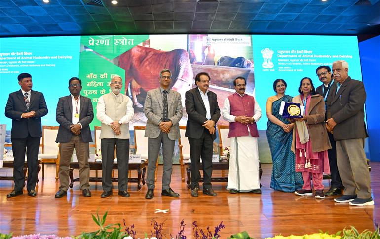The Minister of State for Fisheries, Animal Husbandry & Dairying and Panchayati Raj, Prof. S.P. Singh Baghel attends the celebrations of ‘National Milk Day 2025’ along with the Minister of State for Minority Affairs and Fisheries, Animal Husbandry & Dairying, Shri George Kurian held at Sushma Swaraj Bhawan, in New Delhi on November 26, 2025.