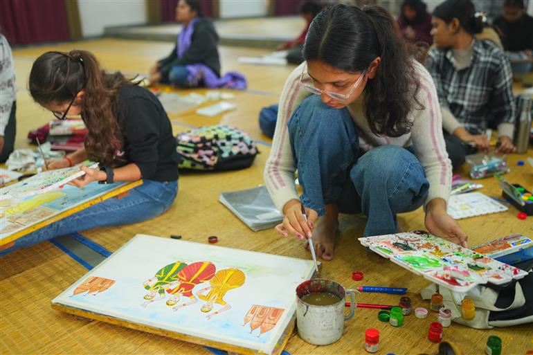 Creativity and heritage came together as Vasanta College for Women, IIT BHU hosted a Poster Making Competition and Exhibition as part of the pre-event activities for Kashi Tamil Sangamam 4.0. Students participated, showcasing artistic reflections on shared culture, traditions and the enduring bond between Tamil Nadu and Kashi, in Varanasi on November 29, 2025.:Ministry of Education
