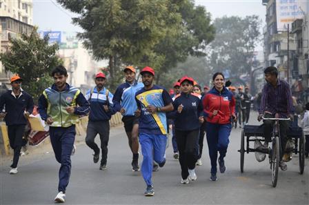 In the pre-event #RunForKTS4.0, students from IIT BHU participated with enthusiasm, reflecting the spirit of Kashi Tamil Sangamam 4.0, bringing cultures together through shared experiences, in Varanasi on November 30, 2025.:Ministry of Education