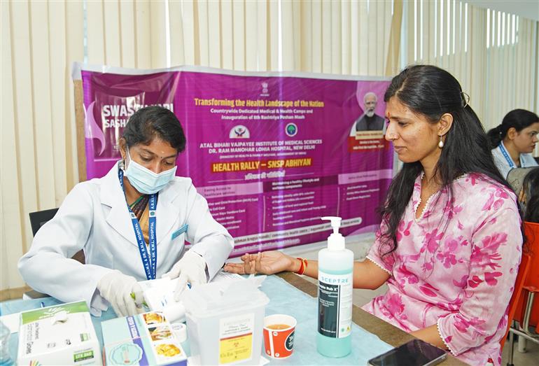 Glimpses of the Preventive Health Check-up and Consultation Camp integrative wellness camp Hosted by AYUSH PIB in Collaboration with AIIA and RML Hospital under ‘Swachhata hi seva campaign-2025’ to marking under the azadi ka amrit Mahotsav at National Media Centre, in New Delhi on October 01, 2025.