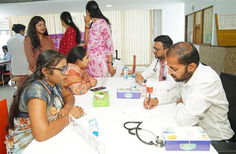 Glimpses of the Preventive Health Check-up and Consultation Camp integrative wellness camp Hosted by AYUSH PIB in Collaboration with AIIA and RML Hospital under ‘Swachhata hi seva campaign-2025’ to marking under the azadi ka amrit Mahotsav at National Media Centre, in New Delhi on October 01, 2025.