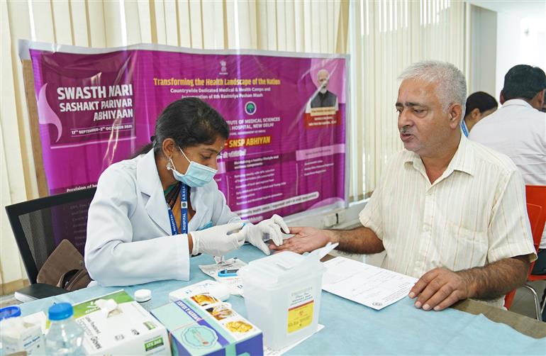 Glimpses of the Preventive Health Check-up and Consultation Camp integrative wellness camp Hosted by AYUSH PIB in Collaboration with AIIA and RML Hospital under ‘Swachhata hi seva campaign-2025’ to marking under the azadi ka amrit Mahotsav at National Media Centre, in New Delhi on October 01, 2025.