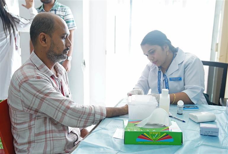 Glimpses of the Preventive Health Check-up and Consultation Camp integrative wellness camp Hosted by AYUSH PIB in Collaboration with AIIA and RML Hospital under ‘Swachhata hi seva campaign-2025’ to marking under the azadi ka amrit Mahotsav at National Media Centre, in New Delhi on October 01, 2025.