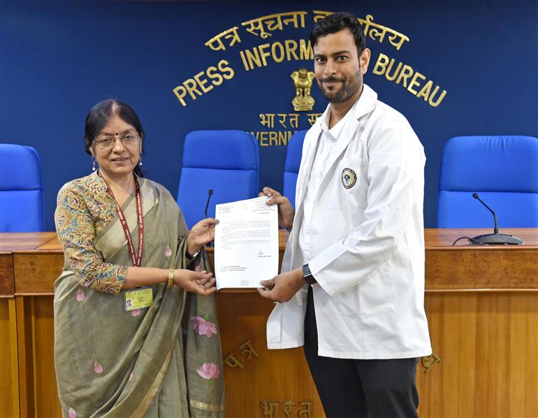 Glimpses of the Preventive Health Check-up and Consultation Camp integrative wellness camp Hosted by AYUSH PIB in Collaboration with AIIA and RML Hospital under ‘Swachhata hi seva campaign-2025’ to marking under the azadi ka amrit Mahotsav at Shastri Bhawan, in New Delhi on October 01, 2025.