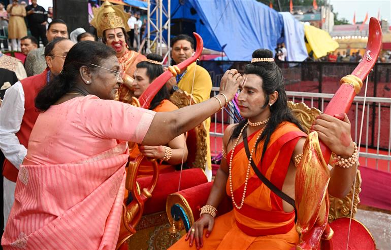 The President of India, Smt Droupadi Murmu graced the Dussehra festival celebrations organized by the Shri Dharmik Leela Committee at Red Fort, in Delhi on October 02, 2025.