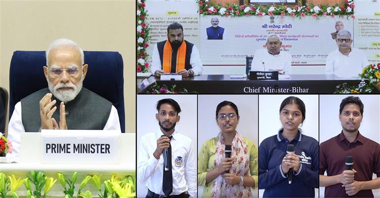 PM graced the Kaushal Deekshant Samaroh held on the sidelines of the unveils of various youth-focused initiatives at Vigyan Bhawan, in New Delhi on October 04, 2025.