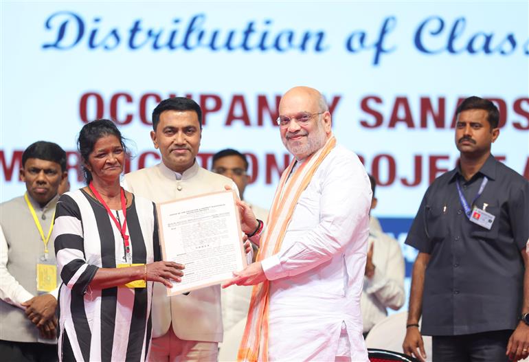 The Union Minister for Home Affairs and Cooperation, Shri Amit Shah inaugurates and lays foundation stone for the Goa government’s ‘Mhaje Ghar Yojana’ and various development projects at “Syamaprasad Mookerjee Stadium”,Bambolim, Goa on October 04, 2025.