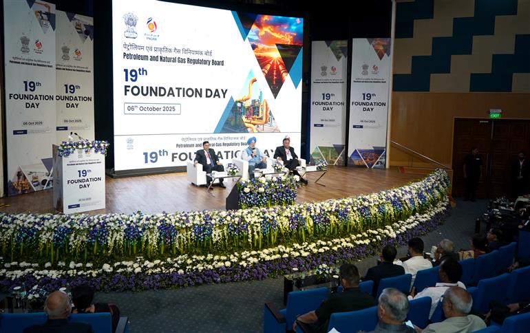 The Union Minister of Petroleum and Natural Gas, Shri Hardeep Singh Puri addressing the 19th Foundation Day of the Petroleum and Natural Gas Regulatory Board, in New Delhi on October 06, 2025.