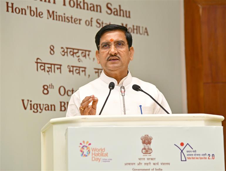 The Minister of State for Housing & Urban Affairs, Shri Tokhan Sahu addressing at the event World Habitat Day at Vigyan Bhawan, in New Delhi on October 08, 2025.