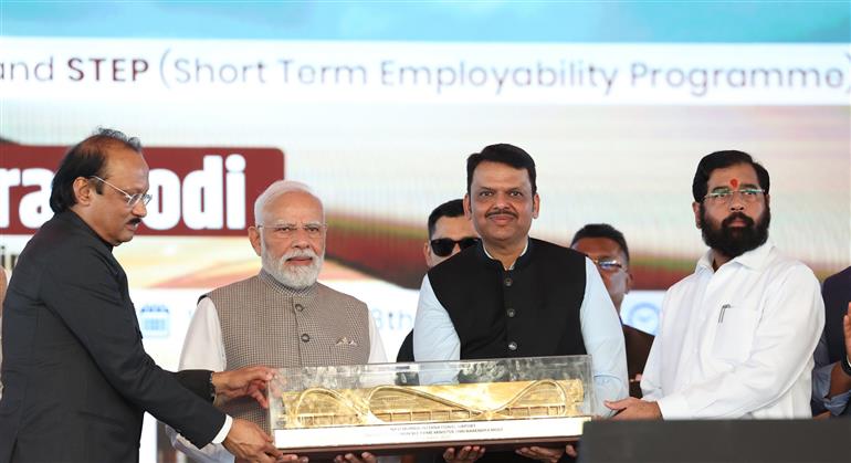 PM at the inauguration of the Navi Mumbai International Airport and Mumbai Metro Line-3 at Mumbai, in Maharashtra on October 08, 2025. 