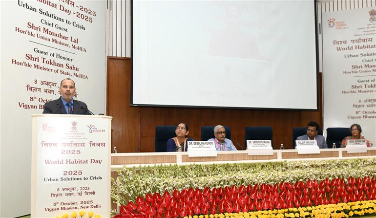 The Joint Secretary, Ministry of Housing and Urban Affairs (MoHUA), Shri Kuldip Narayan addressing the World Habitat Day event at Vigyan Bhawan, in New Delhi on October 08, 2025.