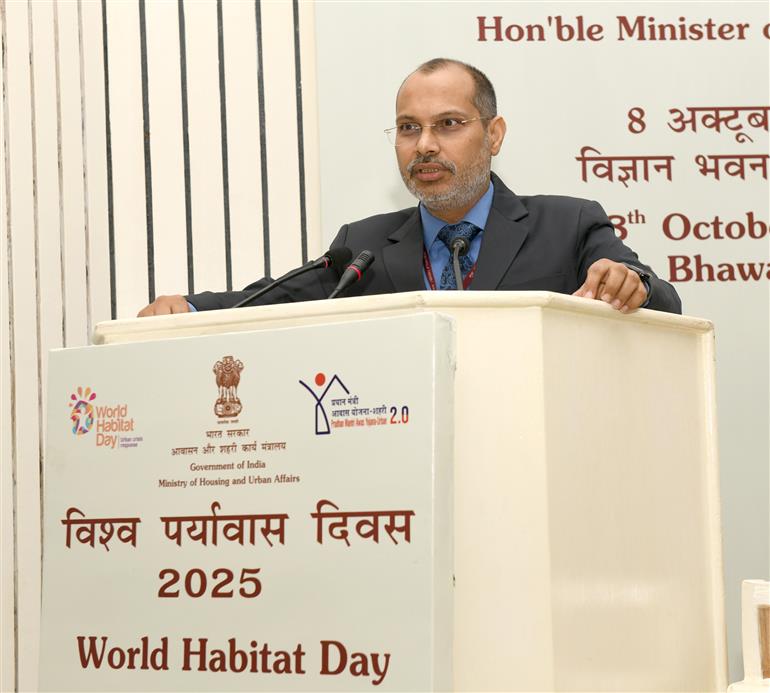 The Joint Secretary, Ministry of Housing and Urban Affairs (MoHUA), Shri Kuldip Narayan addressing the World Habitat Day event at Vigyan Bhawan, in New Delhi on October 08, 2025.