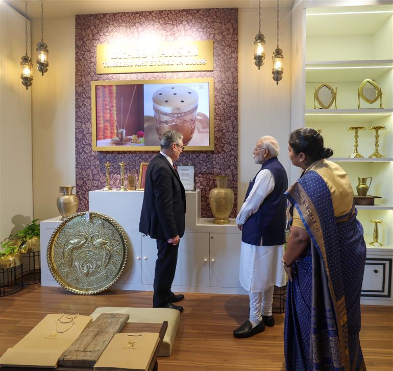 PM visits exhibition at Global Fintech Fest 2025, Jio World Center, in Mumbai, Maharashtra on October 09, 2025.