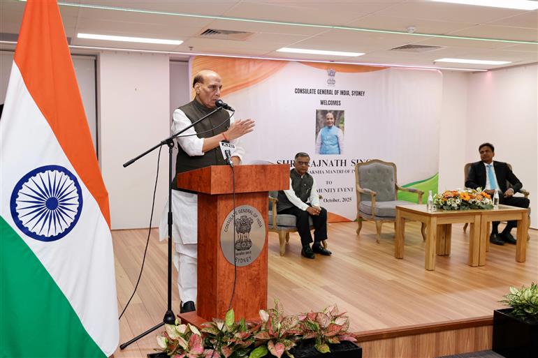 The Union Minister for Defence, Shri Rajnath Singh addressing the members of the Indian community at a special event hosted by the Consulate General of India in Sydney, Australia on October 10, 2025.