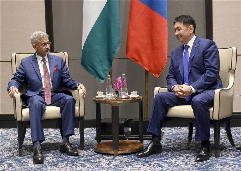The Union Minister for External Affairs, Dr. Subrahmanyam Jaishankar meeting with the President of Mongolia, Mr. Khurelsukh Ukhnaa, in New Delhi on October 13, 2025.