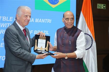 The Union Minister for Defence, Shri Rajnath Singh receiving the Vice President of Brazil Mr Geraldo Alckmin and Defence Minister of Brazil Mr. Jose Mucio Monteiro Filho ahead of their meeting, in New Delhi on October 15, 2025.