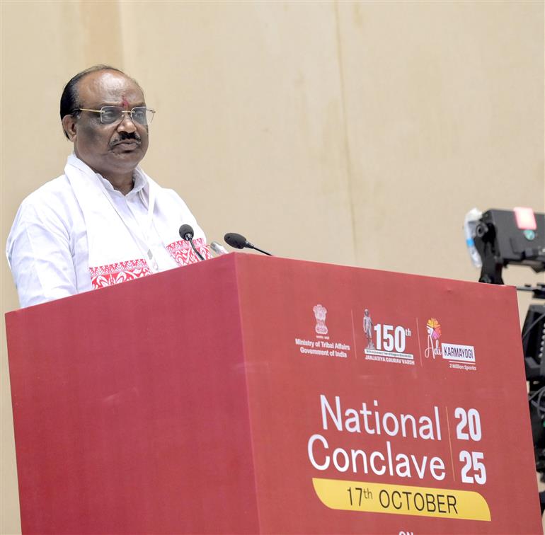 The Minister of State for Tribal Affairs, Shri Durgadas Uikey addressing the National Conclave on ‘Adi Karmayogi Abhiyan’ at Vigyan Bhawan, in New Delhi on October 17, 2025.