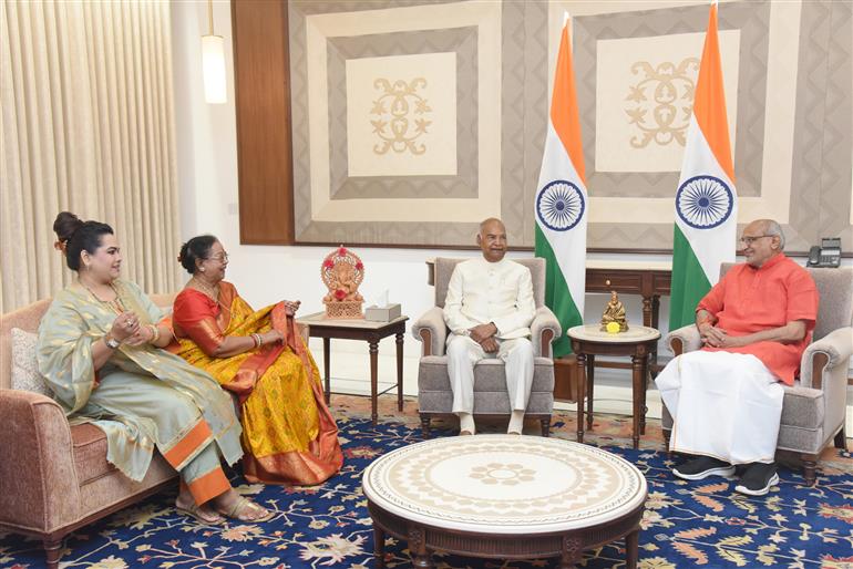 The Vice-President, Shri C. P. Radhakrishnan warmly received former President of India, Shri Ram Nath Kovind and his family at the Vice-President’s Enclave, as they exchanged Deepawali greetings, in New Delhi on October 19, 2025.