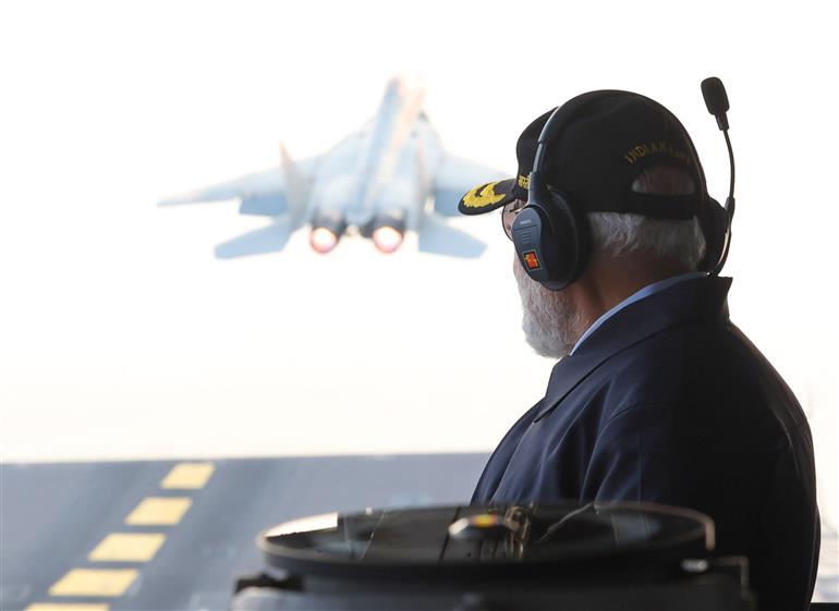 PM witnesses spectacular Air Power Demo at INS Vikrant on October 20, 2025.