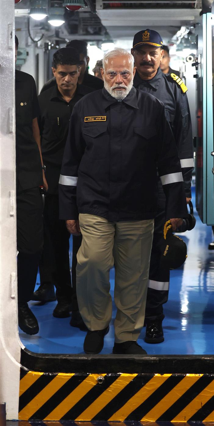 PM witnesses Night Flying Operations at INS Vikrant on October 20, 2025.