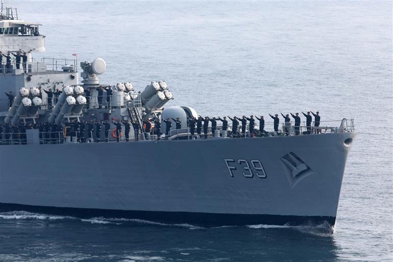PM witnesses Steampast and Flypast at INS Vikrant on October 20, 2025.