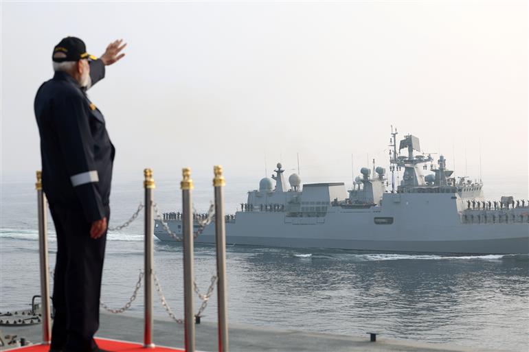 PM witnesses Steampast and Flypast at INS Vikrant on October 20, 2025.
