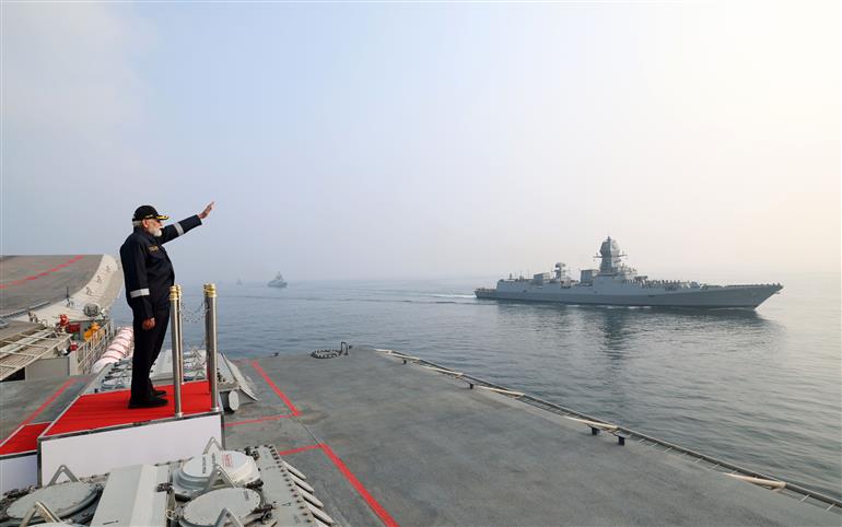 PM witnesses Steampast and Flypast at INS Vikrant on October 20, 2025.