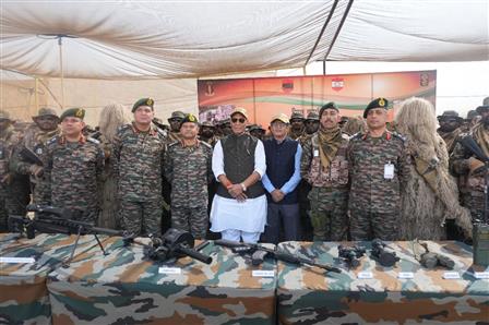 The Union Minister for Defence, Shri Rajnath Singh in a group photograph at the dynamic ‘Capability Demonstration Exercise’ at Laungewala, in Rajasthan on October 24, 2025.