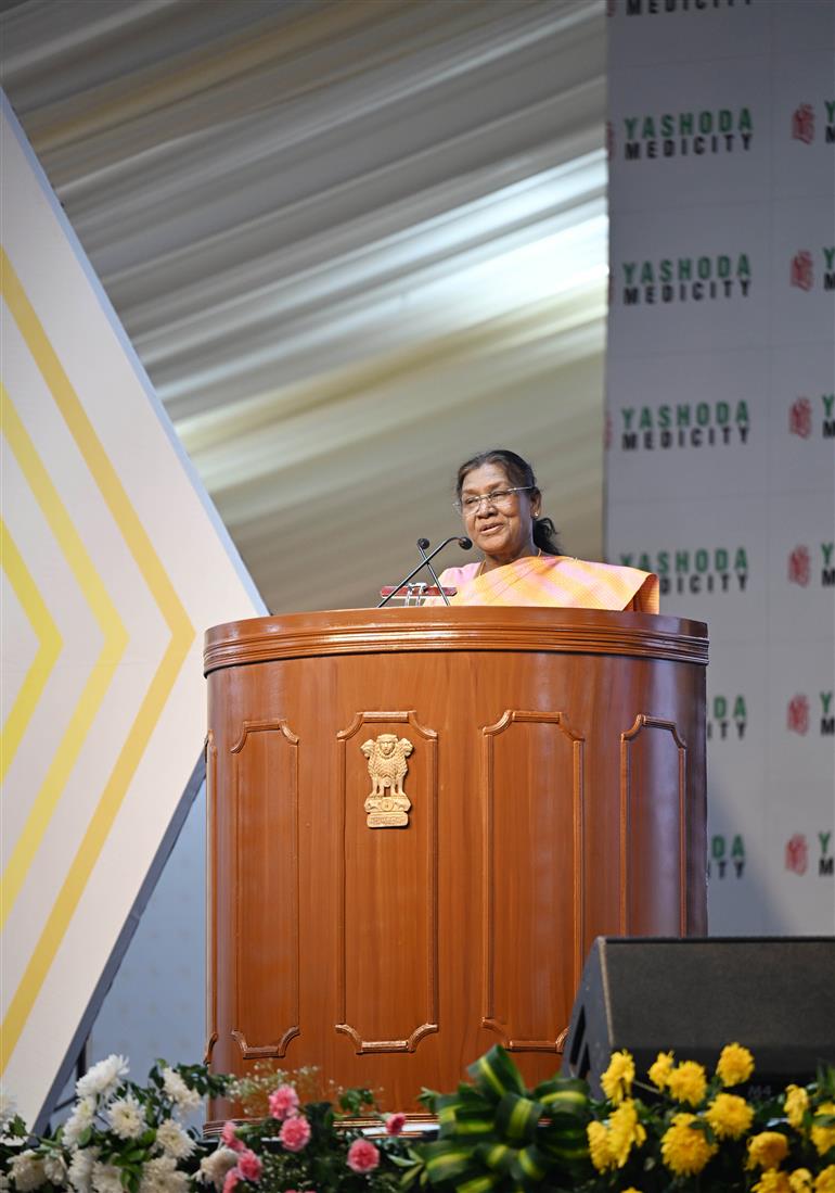 The President of India, Smt Droupadi Murmu addressing at the inauguration of Yashoda Medicity at Indirapuram, Ghaziabad, in Uttar Pradesh on October 26, 2025.