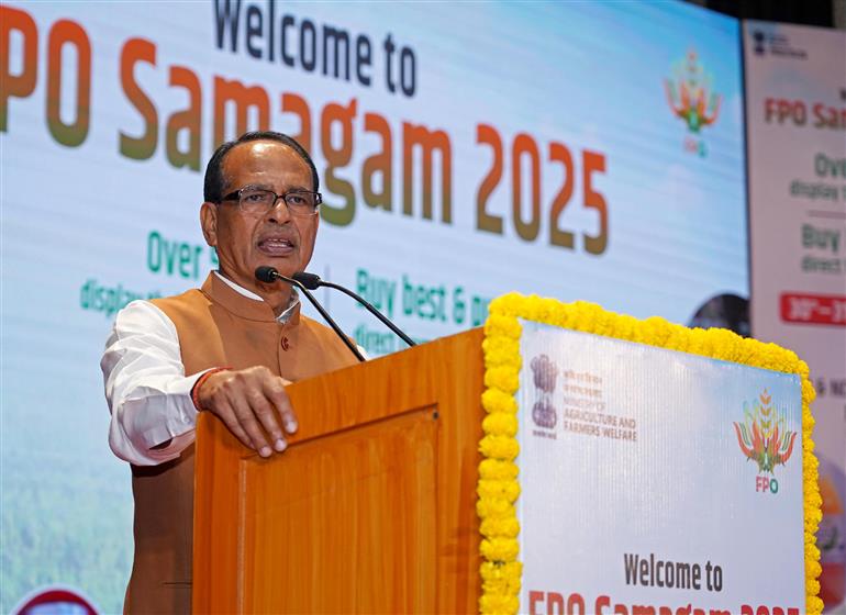 The Union Minister of Agriculture & Farmers Welfare and Rural Development, Shri Shivraj Singh Chouhan addressing at inauguration of the National FPO Conclave 2025, in New Delhi on October 30, 2025.