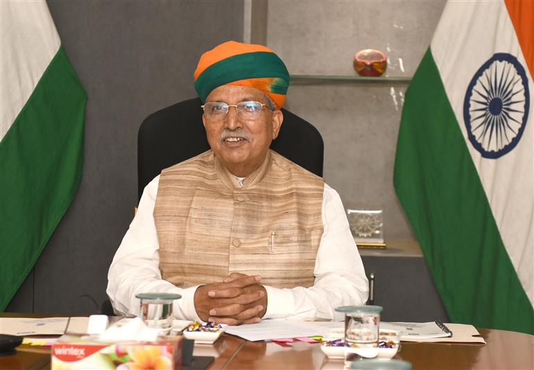 The Minister of State (Independent Charge) for Law & Justice and Parliamentary Affairs, Shri Arjun Ram Meghwal inspected the activities under the “Clean Office, Clear Governance” campaign being implemented by the Department of Legal Affairs, Ministry of Law and Justice, in New Delhi on October 31, 2025.