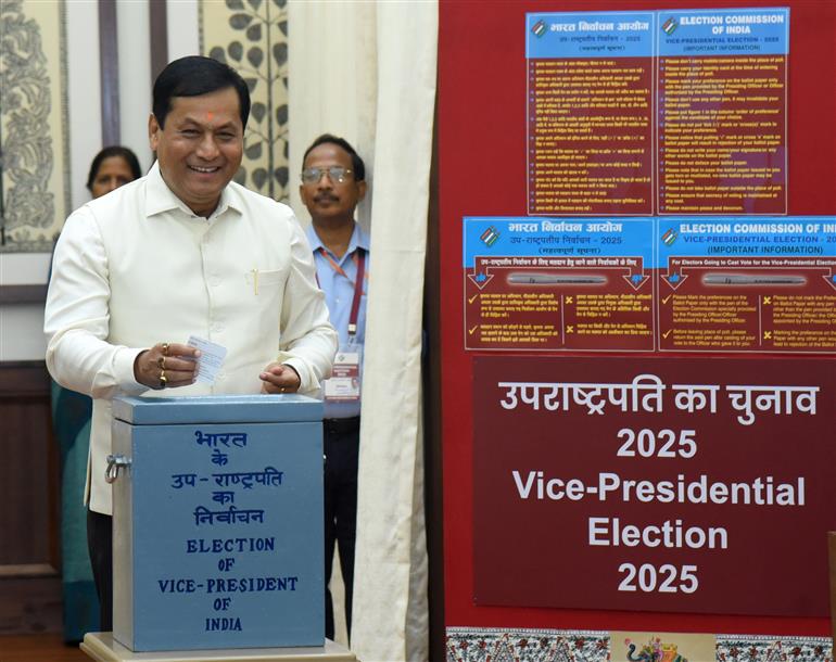The Union Minister for Ports, Shipping and Waterways, Shri Sarbananda Sonowal casts his vote for the Vice-Presidential Election 2025 at Parliament House, in New Delhi on September 09, 2025.