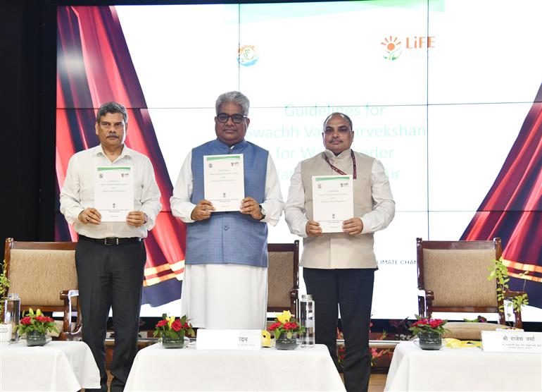 The Union Minister for Environment, Forest and Climate Change, Shri Bhupender Yadav attends the Swachh Vayu Sarvekshan Awards & Wetland Cities Recognition Ceremony held at Indira Paryavaran Bhawan, in New Delhi on September 09, 2025.