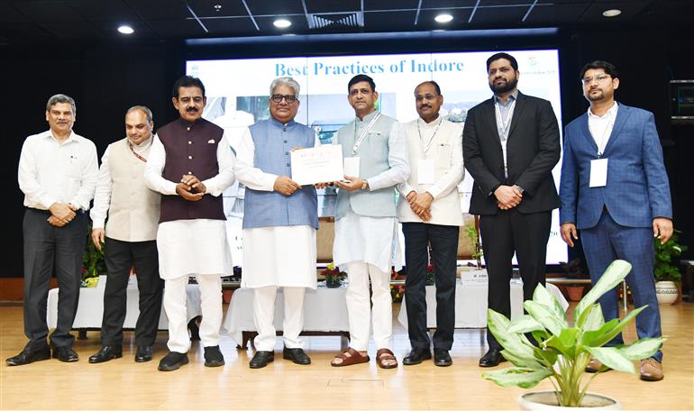 The Union Minister for Environment, Forest and Climate Change, Shri Bhupender Yadav attends the Swachh Vayu Sarvekshan Awards & Wetland Cities Recognition Ceremony held at Indira Paryavaran Bhawan, in New Delhi on September 09, 2025.