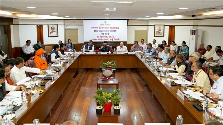 The Minister of State for Civil Aviation and Cooperation, Shri Murlidhar Mohol chaired a meeting of Hindi Salahkar Samiti at Rajiv Gandhi Bhawan, in New Delhi on September 09, 2025.