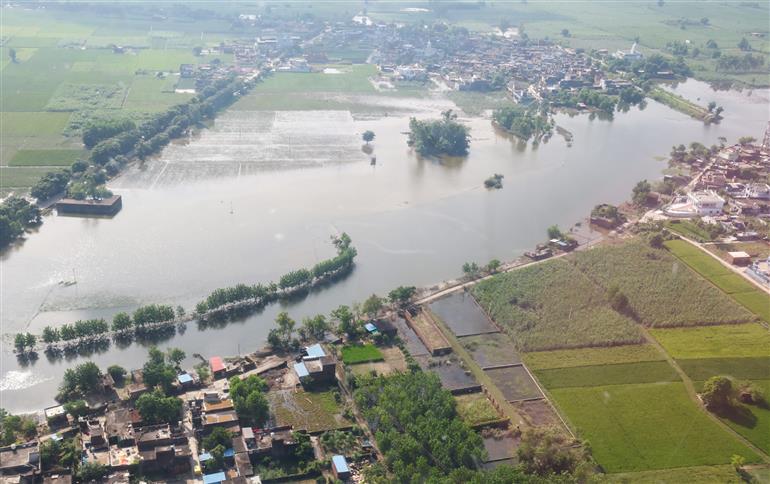 PM undertakes an aerial survey of Flood affected areas, in Punjab on September 09, 2025.