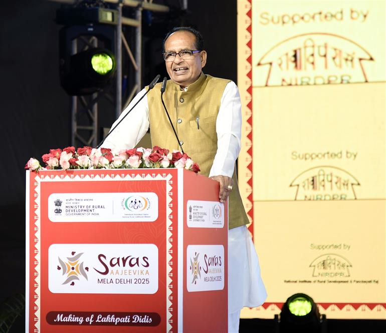 The Union Minister of Agriculture & Farmers Welfare and Rural Development, Shri Shivraj Singh Chouhan addressing at the inauguration of Saras Aajeevika Mela 2025, in New Delhi on September 09, 2025.