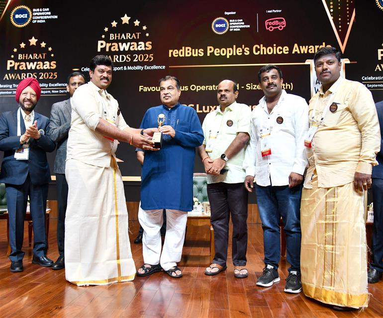 The Union Minister of Road Transport and Highways, Shri Nitin Gadkari attends the BOCI’s Bharat Prawaas Awards, in New Delhi on September 11, 2025.