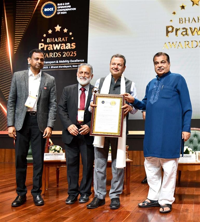 The Union Minister of Road Transport and Highways, Shri Nitin Gadkari attends the BOCI’s Bharat Prawaas Awards, in New Delhi on September 11, 2025.
